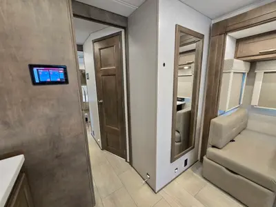 2027 Renegade Verona photo 15