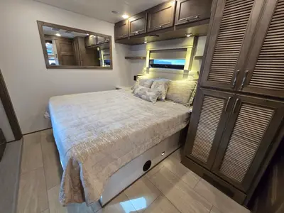 2027 Renegade Verona photo 18