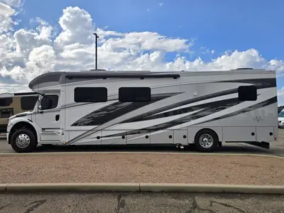 2027 Renegade Verona photo 26