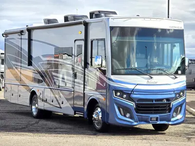 2027 Fleetwood Bounder exterior