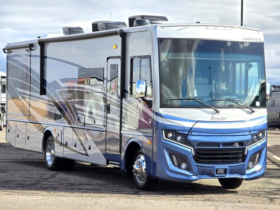 2027 Fleetwood Bounder exterior
