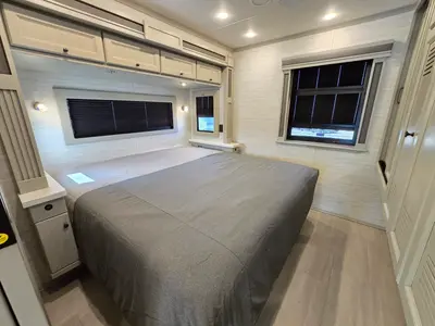 2027 Tiffin Motorhomes Allegro BAY photo 17