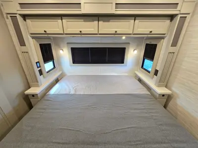 2027 Tiffin Motorhomes Allegro BAY photo 18