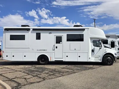 2027 Tiffin Motorhomes Allegro BAY photo 24