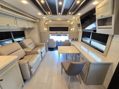 2027 Tiffin Motorhomes Allegro BAY photo 3