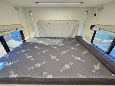 2027 Winnebago Resa IUH19DC photo 13