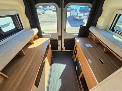 2027 Thor Motor Coach Palladium photo 13