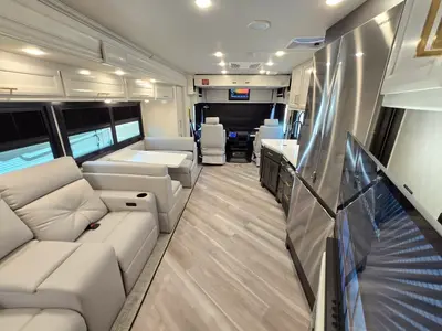 2027 Fleetwood Bounder photo 3