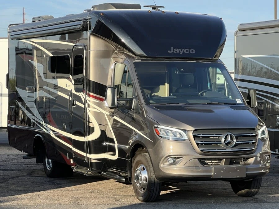 2021 Jayco Melbourne Prestige exterior