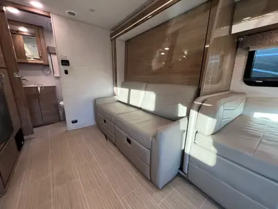 2021 Jayco Melbourne Prestige photo 13