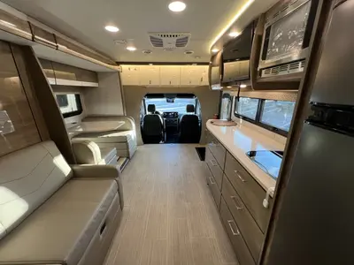 2021 Jayco Melbourne Prestige photo 3