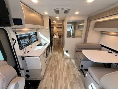2026 Thor Motor Coach Vegas photo 5