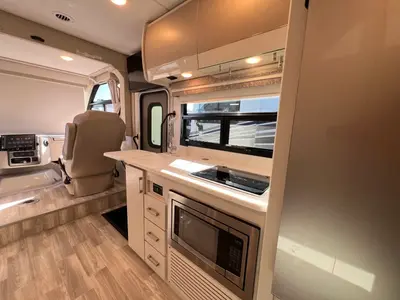 2026 Thor Motor Coach Vegas photo 9