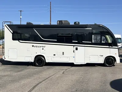 2026 Thor Motor Coach Vegas photo 23