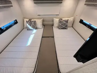 2026 Thor Motor Coach Vegas photo 17
