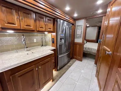 2018 Tiffin Motorhomes Phaeton photo 8