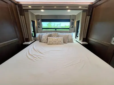 2025 Tiffin Motorhomes Allegro BUS photo 20