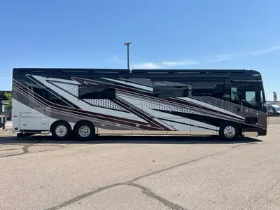 2025 Tiffin Motorhomes Allegro BUS photo 30