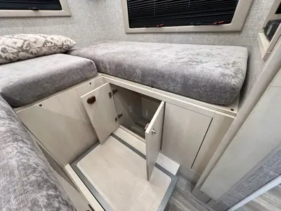 2025 Tiffin Motorhomes Wayfarer photo 18