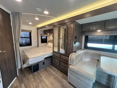 2024 Jayco Melbourne photo 15