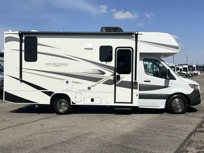 2024 Jayco Melbourne photo 24