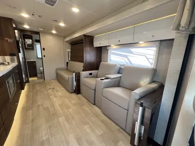 2023 Winnebago View photo 13