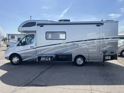 2023 Winnebago View photo 25