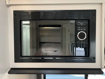 2022 Thor Motor Coach Chateau photo 10