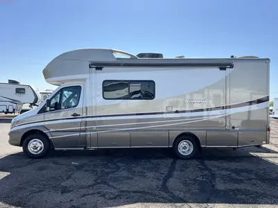 2019 Winnebago Navion photo 23