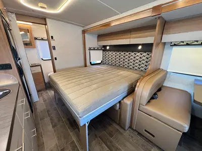 2019 Winnebago Navion photo 16