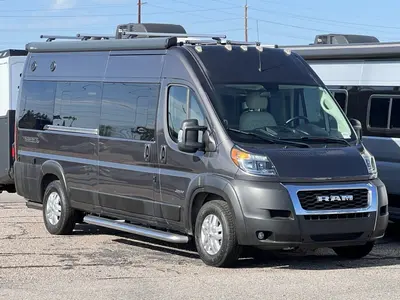2022 Jayco Swift LI exterior