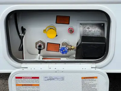 2025 Thor Motor Coach Chateau photo 21