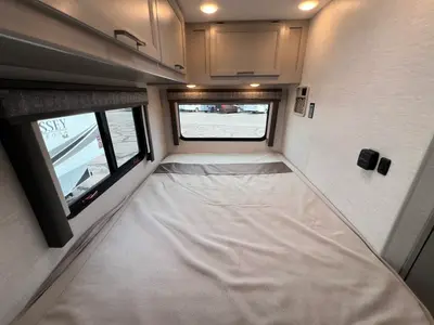 2025 Thor Motor Coach Chateau photo 16