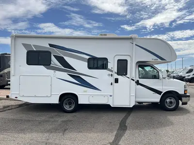 2025 Thor Motor Coach Chateau photo 24