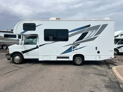 2025 Thor Motor Coach Chateau photo 20