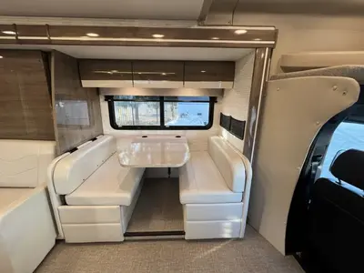 2024 Jayco Melbourne Prestige photo 14