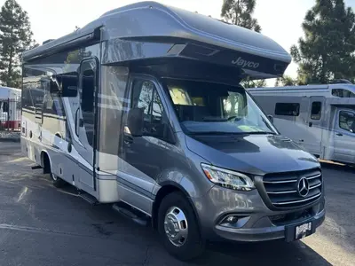 2024 Jayco Melbourne Prestige exterior