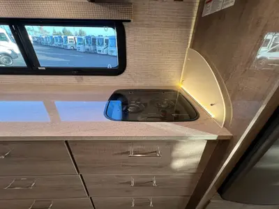 2024 Jayco Melbourne Prestige photo 9