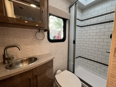 2024 Jayco Melbourne Prestige photo 17