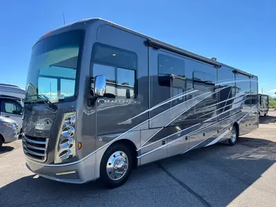 2023 Thor Motor Coach Challenger photo 30
