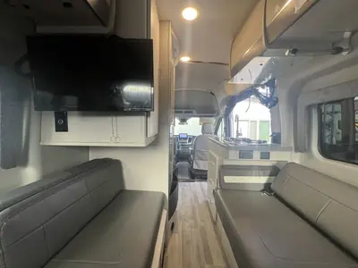 2022 Thor Motor Coach Tranquility photo 4