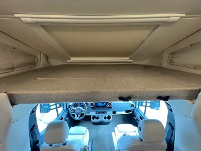 2022 Thor Motor Coach Delano photo 4