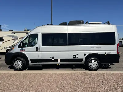 2022 Thor Motor Coach Tellaro photo 20