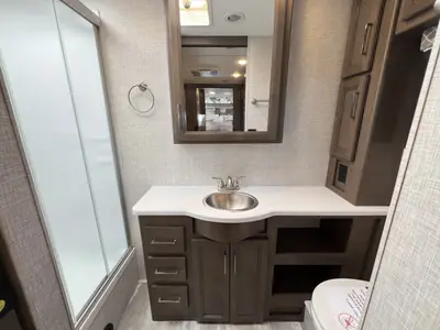 2022 Thor Motor Coach Windsport photo 21