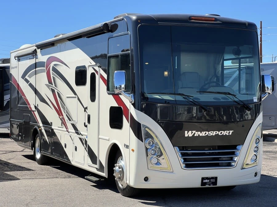 2022 Thor Motor Coach Windsport exterior