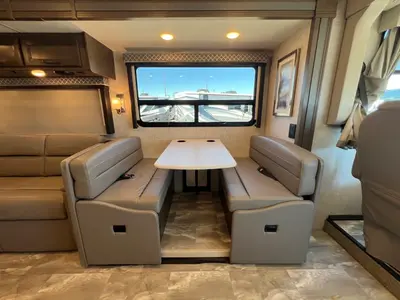2022 Thor Motor Coach Windsport photo 14