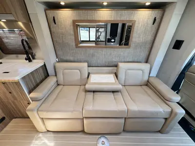 2022 Airstream Atlas photo 11