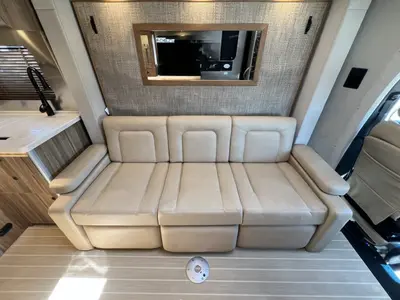 2022 Airstream Atlas photo 10