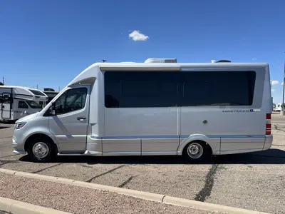2022 Airstream Atlas photo 27