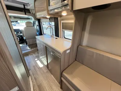 2025 Thor Motor Coach Tellaro photo 8